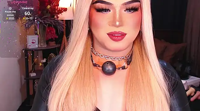 Snapshot of Bitch_Fowler69 chatting on March 15, 2025, 6:10 pm Bitch Fowler69 online show from March 15, 2025, 6:10 pm