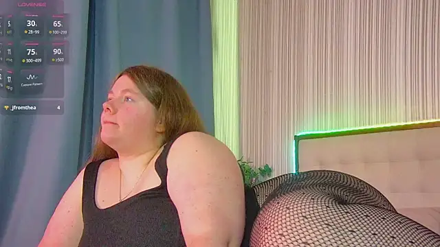 RubyValen online show from May 27, 2026, 1:57 am