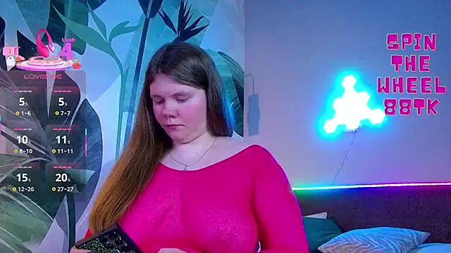 Snapshot of RubyValen chatting on November 4, 2025, 1:09 am RubyValen online show from November 4, 2025, 1:09 am