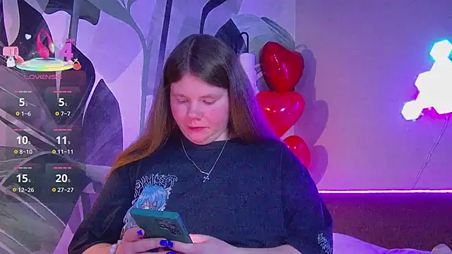 Snapshot of RubyValen chatting on February 23, 2026, 1:18 am RubyValen online show from February 23, 2026, 1:18 am