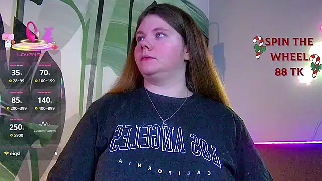 Snapshot of RubyValen chatting on January 6, 2026, 1:09 am RubyValen online show from January 6, 2026, 1:09 am