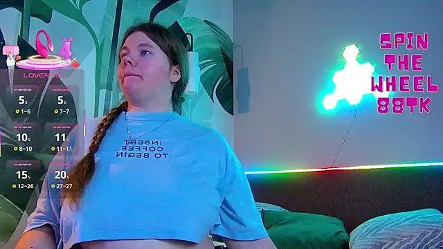 Snapshot of RubyValen chatting on November 27, 2025, 2:01 am RubyValen online show from November 27, 2025, 2:01 am