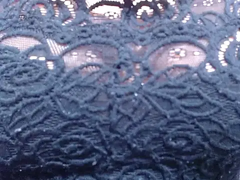 Laura hottt online show from March 30, 2026, 9:05 pm