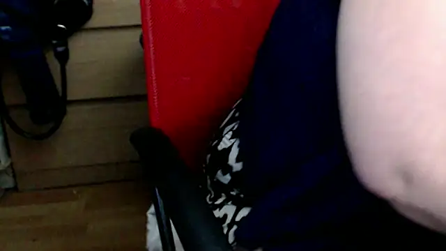 Snapshot of mayasmith chatting on November 12, 2025, 7:51 pm mayasmith online show from November 12, 2025, 7:51 pm