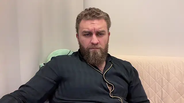 Bear bear  online show from February 27, 2026, 12:16 pm