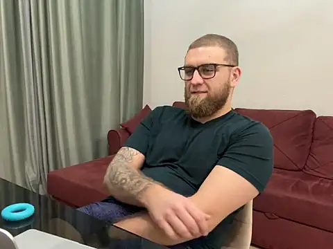 Snapshot of Bear_bear_ chatting on March 7, 2025, 4:33 pm Bear bear online show from March 7, 2025, 4:33 pm