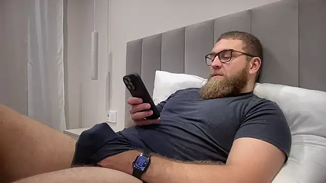 Snapshot of Bear_bear_ chatting on November 1, 2025, 10:09 am Bear bear online show from November 1, 2025, 10:09 am