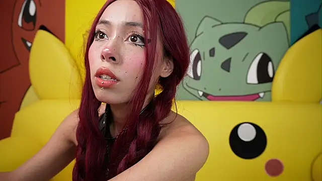 miss  maria online show from November 15, 2025, 6:01 pm