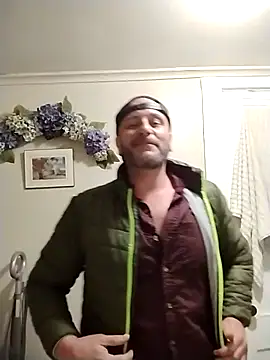 ShaneJames11 online show from April 25, 2026, 3:31 am