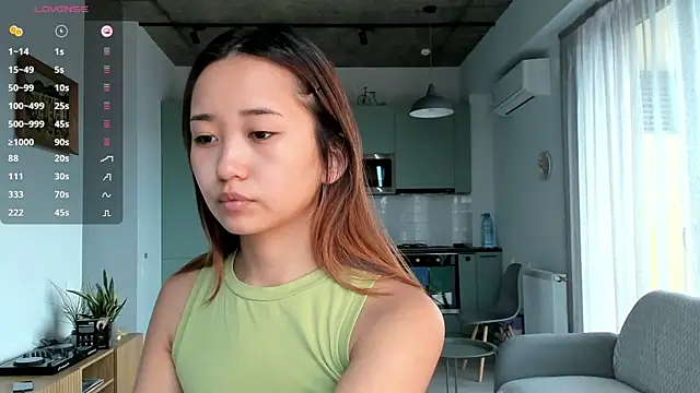 julias tapes online show from December 16, 2024, 8:31 am