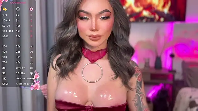 Snapshot of sassy_olivia chatting on December 2, 2025, 9:16 pm sassy olivia online show from December 2, 2025, 9:16 pm