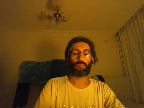 Snapshot of Addicted_Avocado chatting on July 15, 2026, 1:23 am Addicted Avocado online show from July 15, 2026, 1:23 am