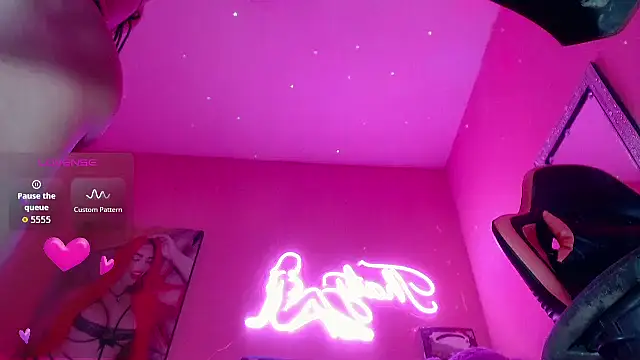 Latinabigcock online show from June 21, 2026, 2:34 pm