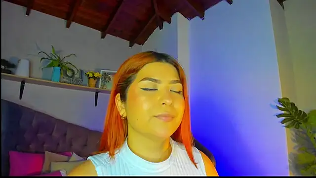 Gretta Queen online show from April 13, 2026, 6:34 pm