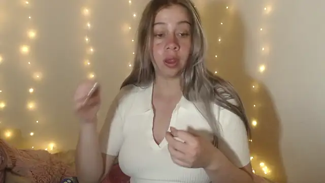 Snapshot of SweetSofty chatting on February 11, 2026, 12:54 am SweetSofty online show from February 11, 2026, 12:54 am