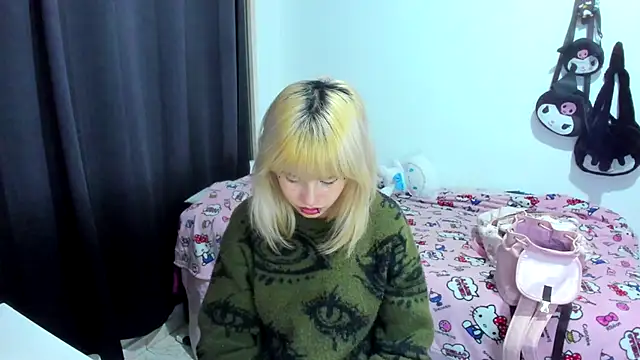 Snapshot of Akane-Mou chatting on November 28, 2025, 2:23 am Akane-Mou online show from November 28, 2025, 2:23 am