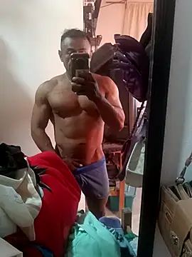 Snapshot of ivandignity chatting on September 18, 2025, 10:46 pm ivandignity online show from September 18, 2025, 10:46 pm