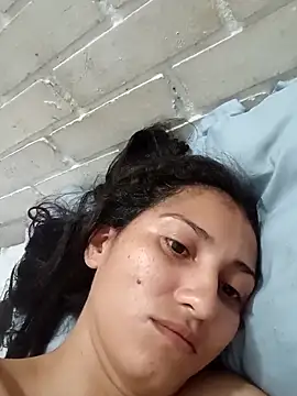 Snapshot of valeriaswang_Lucas chatting on September 16, 2025, 10:49 am valeriaswang Lucas online show from September 16, 2025, 10:49 am