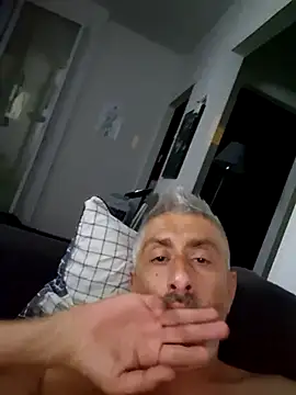 DildoG45 online show from June 25, 2026, 10:15 pm