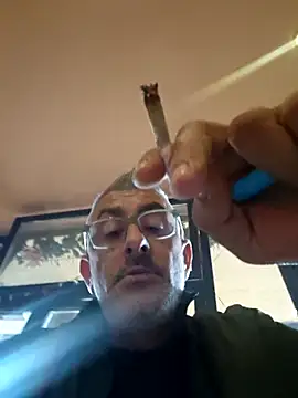 Snapshot of cuci45 chatting on November 12, 2025, 1:26 pm cuci45 online show from November 12, 2025, 1:26 pm