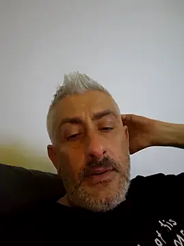 Snapshot of cuci45 chatting on November 22, 2025, 3:16 am cuci45 online show from November 22, 2025, 3:16 am