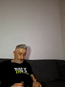 cuci45 online show from March 7, 2026, 8:03 pm