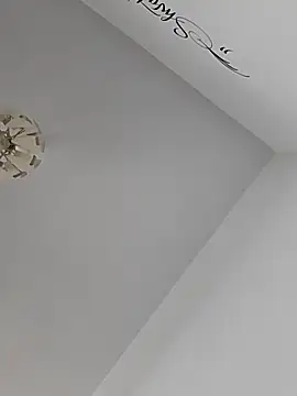 cuci45 online show from April 18, 2026, 1:13 pm