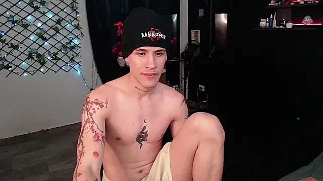 Snapshot of andybxby chatting on January 25, 2025, 8:21 pm andybxby online show from January 25, 2025, 8:21 pm