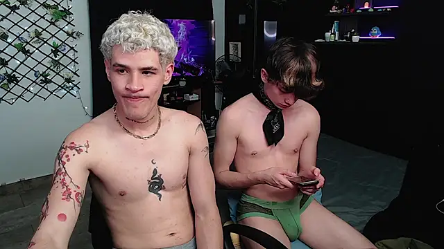 Snapshot of andybxby chatting on January 31, 2025, 11:56 pm andybxby online show from January 31, 2025, 11:56 pm