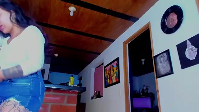 ink demonxxx online show from November 23, 2025, 10:42 pm