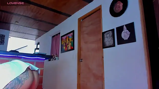 Snapshot of ink_demonxxx chatting on July 14, 2026, 12:55 pm ink demonxxx online show from July 14, 2026, 12:55 pm