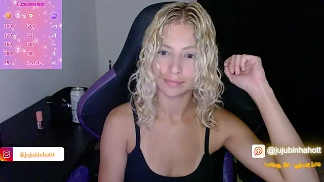 Snapshot of jujubinhahot chatting on November 19, 2025, 12:21 am jujubinhahot online show from November 19, 2025, 12:21 am