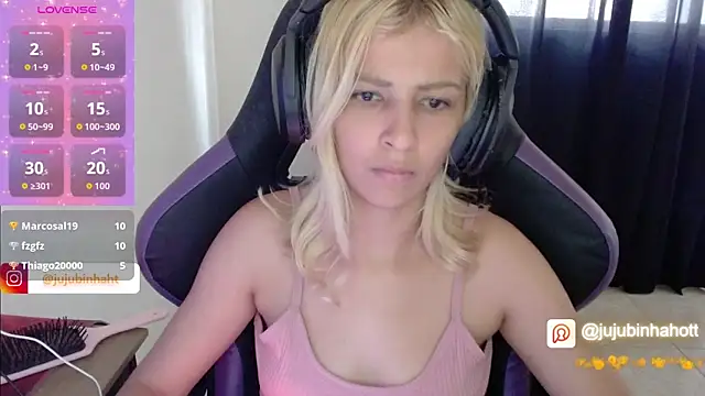 Snapshot of jujubinhahot chatting on October 25, 2025, 5:35 pm jujubinhahot online show from October 25, 2025, 5:35 pm