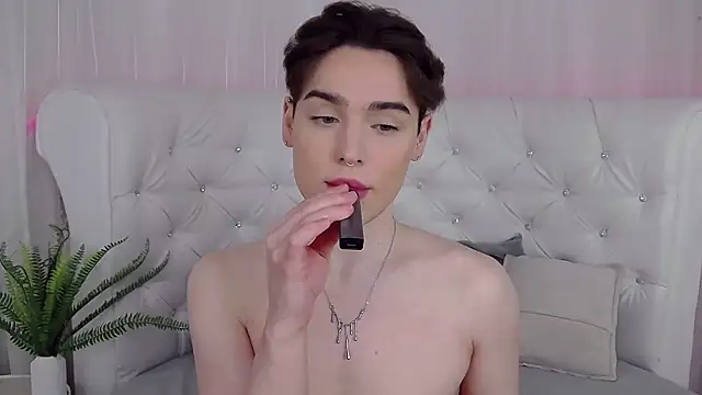 RobbyCharming online show from March 20, 2026, 4:24 am