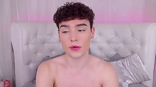 Snapshot of RobbyCharming chatting on October 10, 2025, 3:40 am RobbyCharming online show from October 10, 2025, 3:40 am