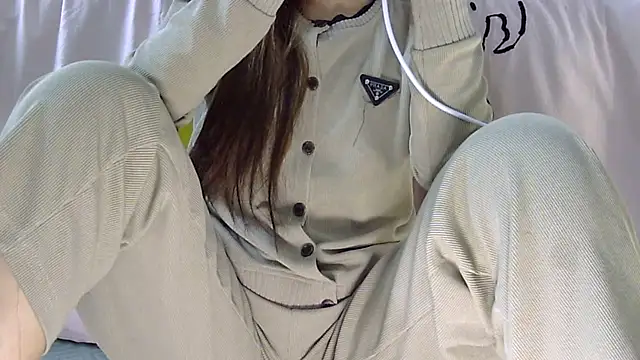 PinkCoi888 online show from December 4, 2025, 1:37 am