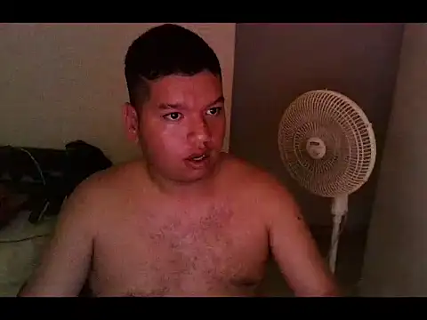 Snapshot of TheRegan chatting on May 26, 2026, 6:11 am TheRegan online show from May 26, 2026, 6:11 am