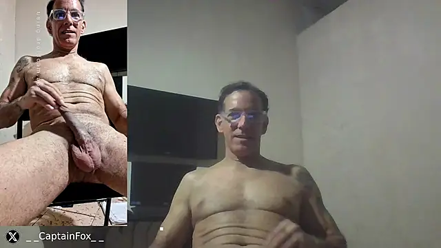 CaptainFox online show from August 4, 2026, 12:59 am