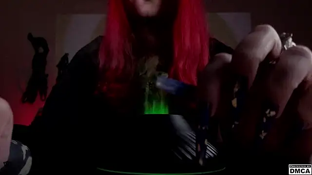 Snapshot of Amanita__Pantherina chatting on March 19, 2025, 10:00 am Amanita Pantherina online show from March 19, 2025, 10:00 am