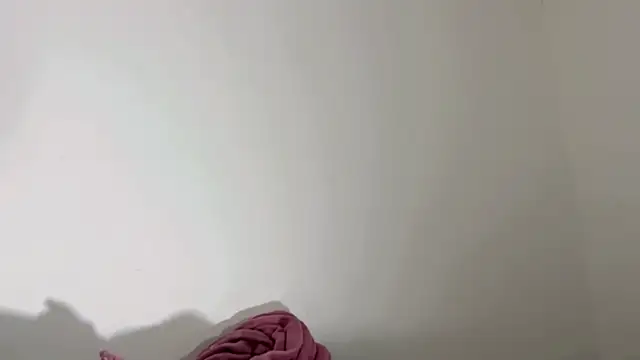 ehotlovea  online show from March 28, 2026, 6:25 am