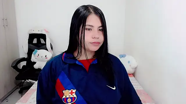 Snapshot of Youlittlepervertt_ chatting on October 25, 2025, 5:39 am Youlittlepervertt online show from October 25, 2025, 5:39 am