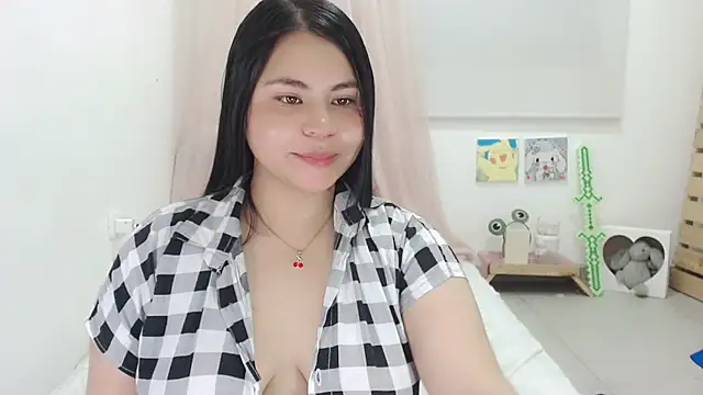 Snapshot of Youlittlepervertt_ chatting on November 20, 2025, 11:25 pm Youlittlepervertt online show from November 20, 2025, 11:25 pm