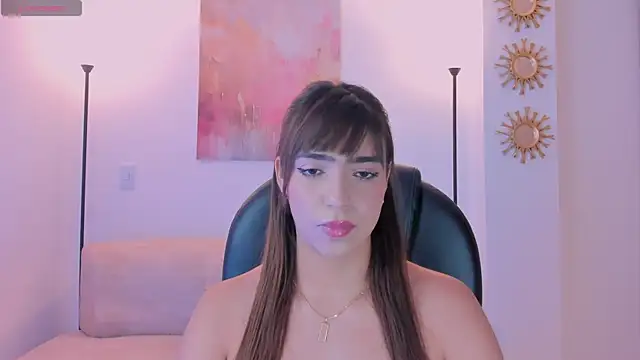 Snapshot of MariamRivera_ chatting on October 20, 2025, 12:13 am MariamRivera  online show from October 20, 2025, 12:13 am