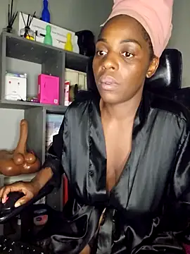 Shaniko89 online show from March 24, 2026, 10:32 pm