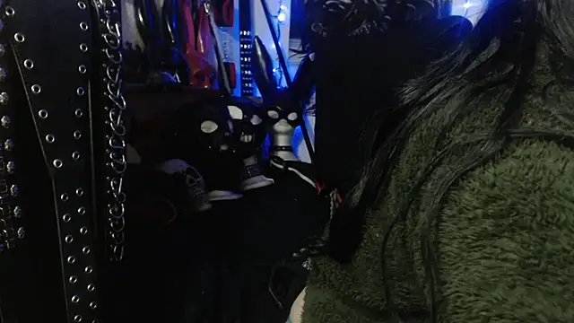 Astartexxx online show from September 24, 2025, 1:24 am