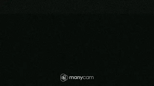 Snapshot of dennisnl93 chatting on July 16, 2026, 9:45 pm dennisnl93 online show from July 16, 2026, 9:45 pm