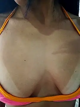 jessy905 online show from April 14, 2026, 1:27 pm