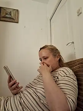 She-devilx online show from September 11, 2025, 7:14 pm