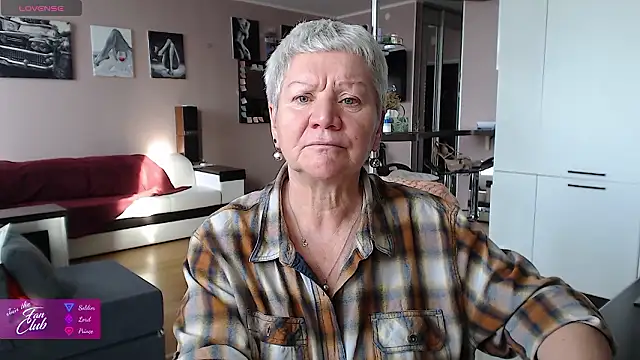 roxana brooks online show from February 21, 2026, 12:29 pm