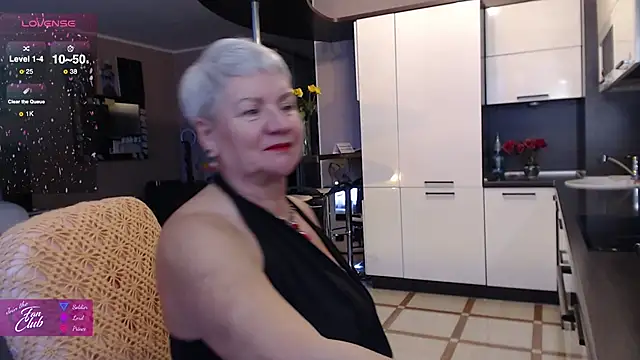 Snapshot of roxana_brooks chatting on November 19, 2025, 12:38 pm roxana brooks online show from November 19, 2025, 12:38 pm